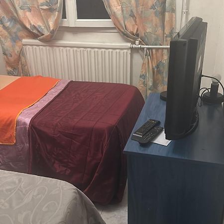 Laila Apartman Creil Kültér fotó